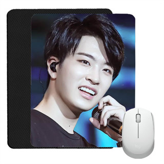 แผ่นรองเมาส์ Mouse Pad แผ่นรองเมาส์พิมพ์ลาย ศิลปินเกาหลี ยองแจ GOT7 ชเวยองแจ Choi Young Jae KPOP