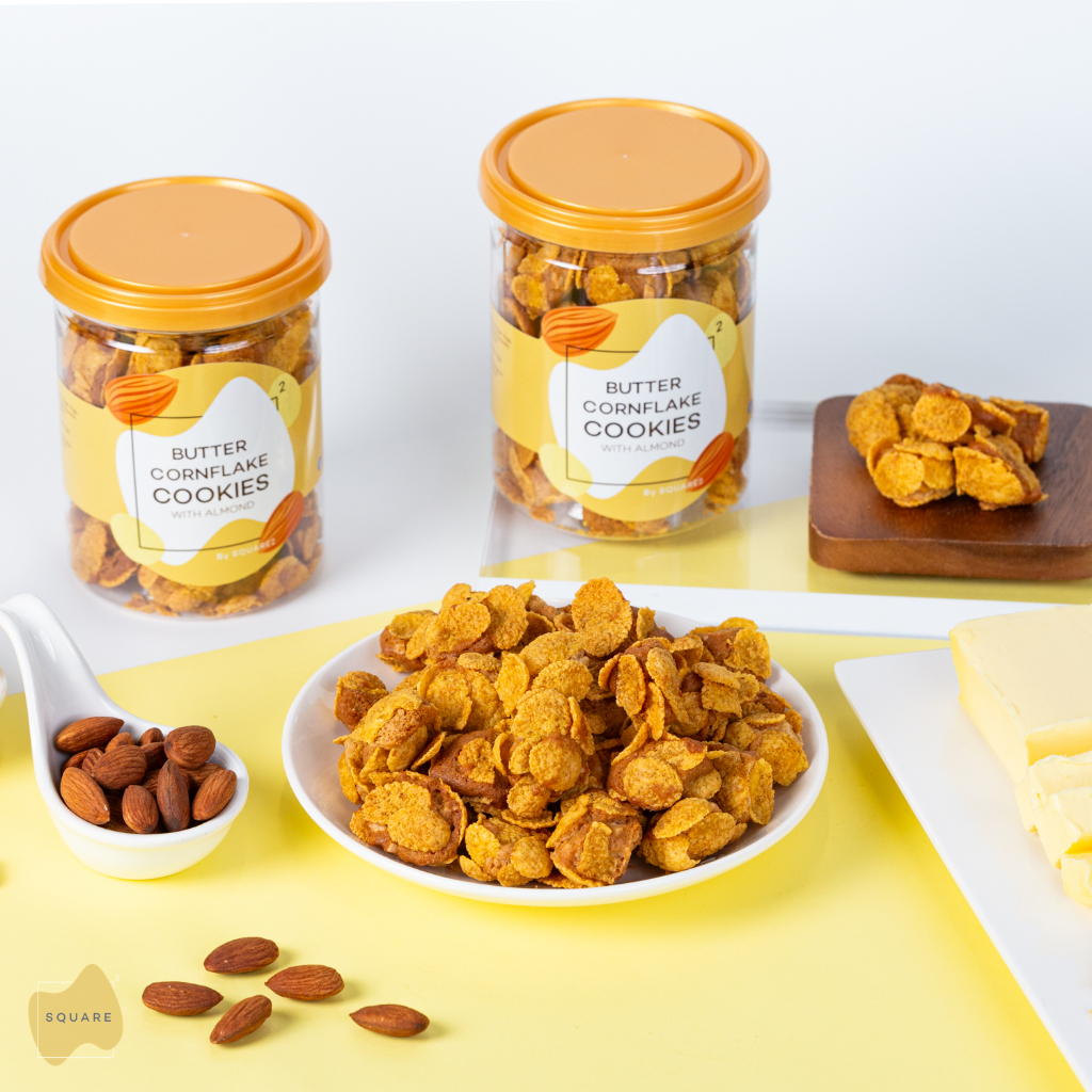 SQUARE2 Butter Cornflake Cookies with Almond คุกกี้เนยผสมคอร์นเฟลกส์และถั่วอัลมอนด์