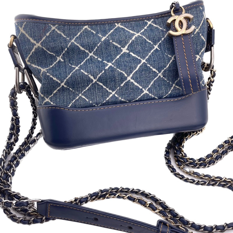 ส่งต่อ Chanel Gabrielle Denim Small Bag รุ่น Limited ปี 2018 มือสอง