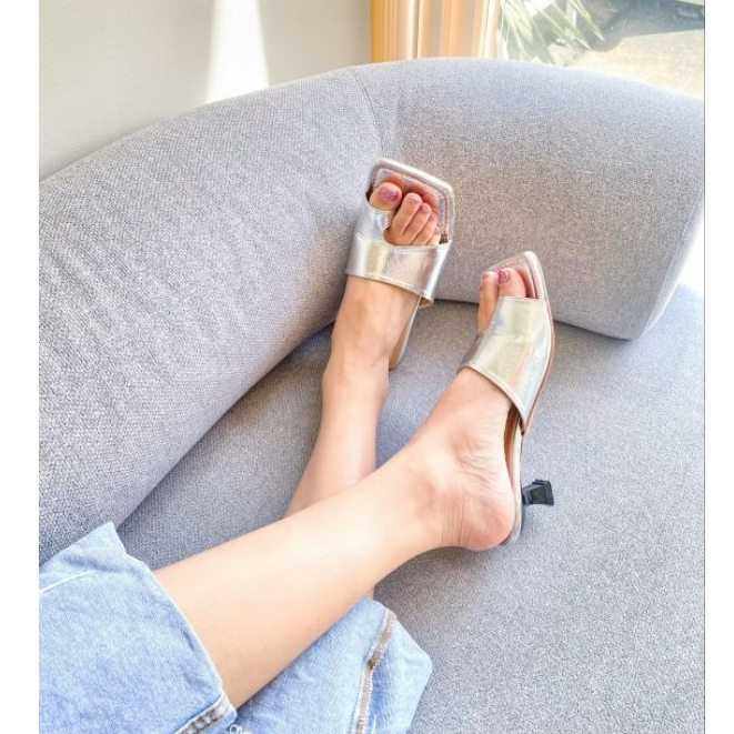 [ แจกคูปองลดในไลฟ์]25twentyfives - (บะจ่าง) รองเท้าส้นสูงสายแฟต้องมี! สูง 2นิ้ว wila shoes