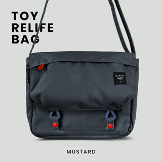 Toy relife charcoal navy bag กระเป๋าสะพายข้าง รุ่นทอย สีกรมดำ