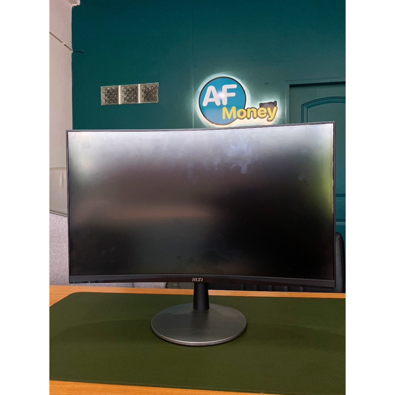 จอคอม LCD ยี่ห้อ msi ขนาด 23.6 นิ้ว จอโค้ง **มือสอง**