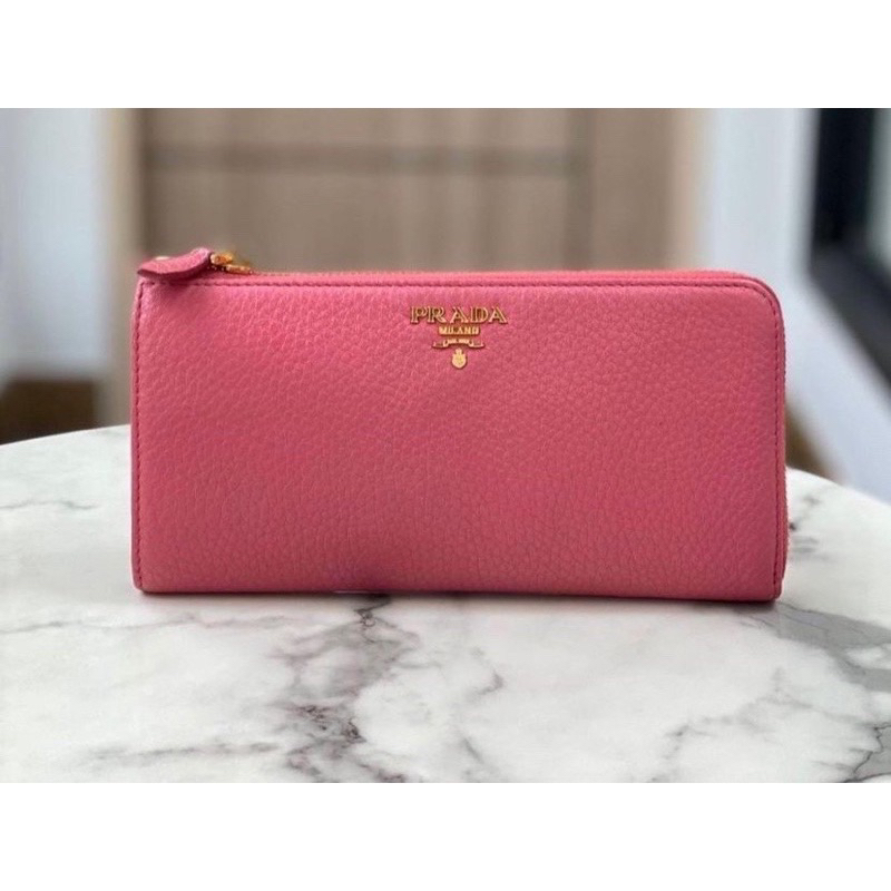❌❌กระเป๋าสตางค์ผู้หญิง prada ❌❌