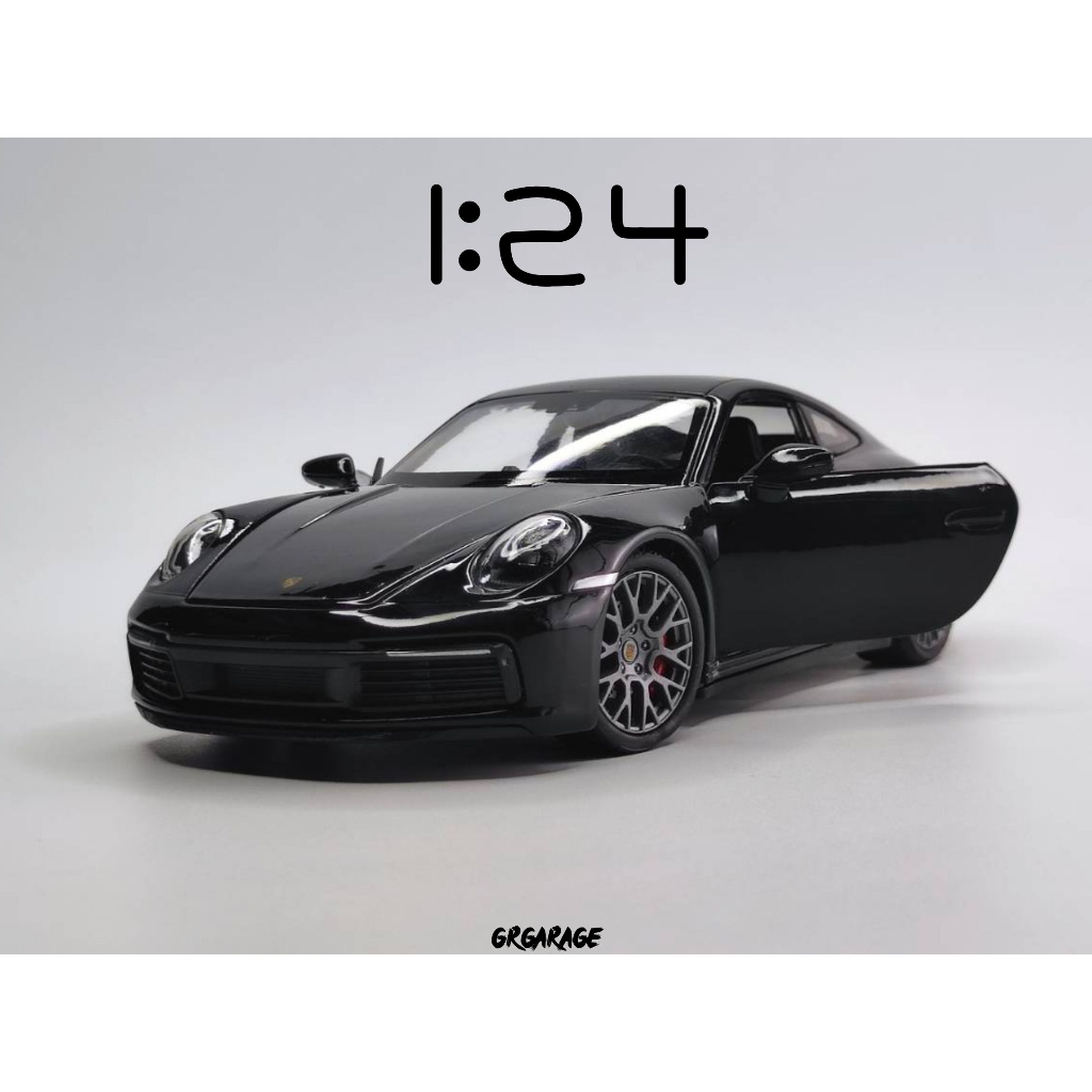 Porsche 911 Carrera 4S Black 1:24 (Welly)