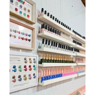 ชั้นวางสีเจล ชั้นวางติดผนัง สีขาว มีที่กั้นด้านหน้า