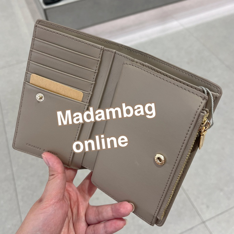 𝗖𝗛𝗔𝗥𝗟𝗘𝗦 & 𝗞𝗘𝗜𝗧𝗛 Wallet แท้ กระเป๋าสตางค์ ขนาดกลาง