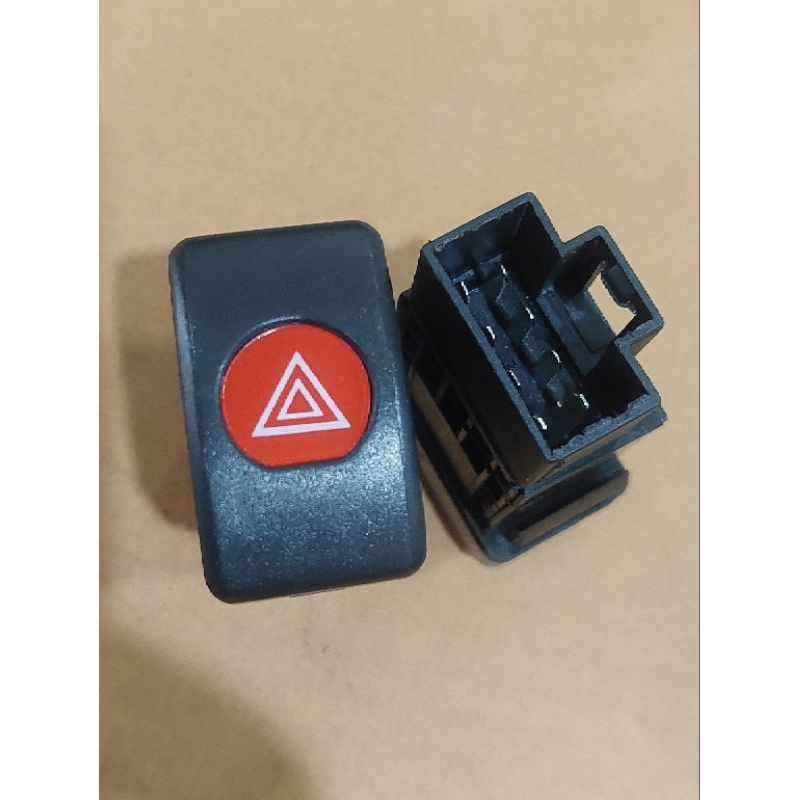 สวิตชไฟฉุกเฉิน ไฟผ่าหมาก ไฟจอด ISUZU /NKR /NPR 110 HP /115 HP/ 24V สินค้าใหม่ พร้อมส่ง