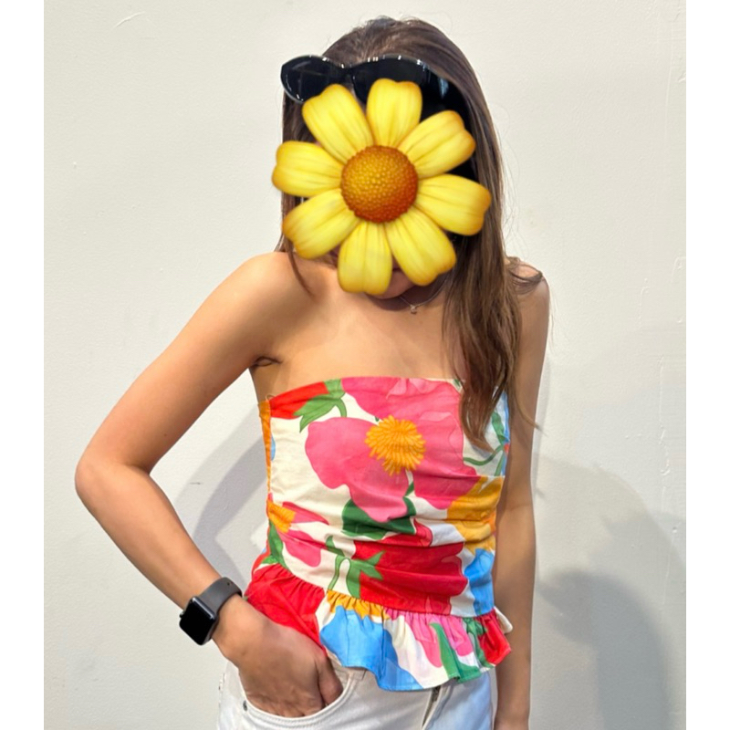 เกาะอกลายดอกไม้ MNG ไซส์ S [มือสอง]