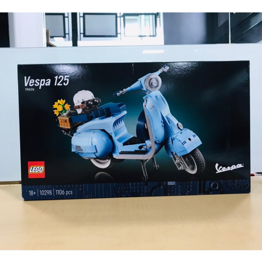 LEGO Vespa 125 /1960s 10298/1106 pcs