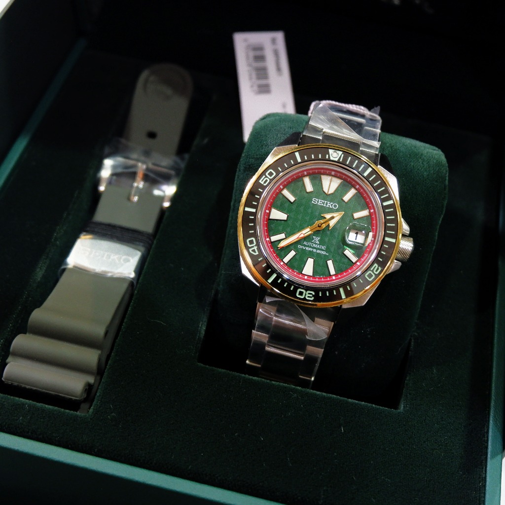 นาฬิกา Seiko Thailand 30th Anniversary Limited Edition ยักษ์เขียว, ยักษ์ขาว รุ่น SRPH44K1,SRPH42K1 REAL THAI ของแท้ รับ