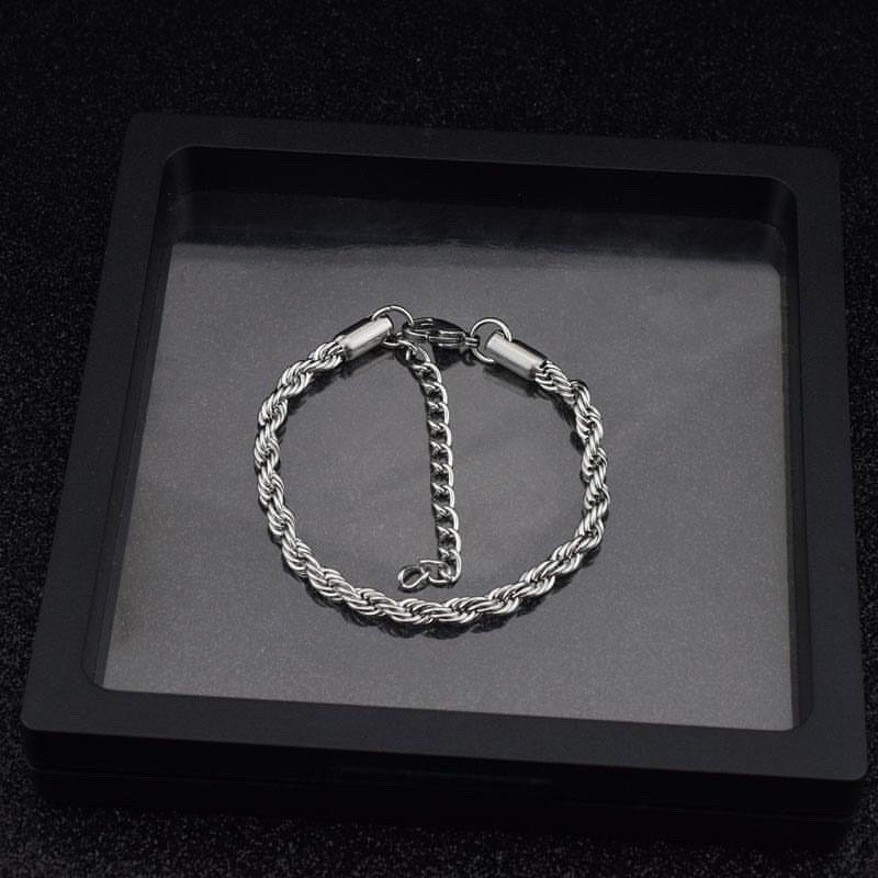 สร้อยข้อมือ mini twist