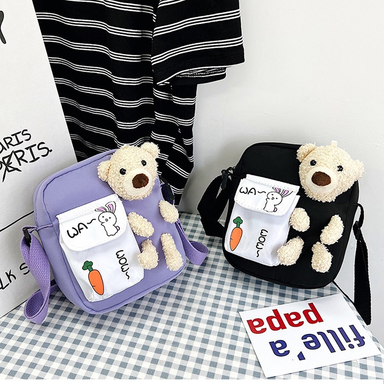 NEW กระเป๋าสะพายข้างผู้หญิง-มีหมีตุ๊กตาแถมด้วยน่ารัก BB00394