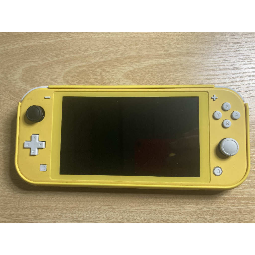 Nintendo Switch Lite สีเหลือง มือสอง เมม 512GB