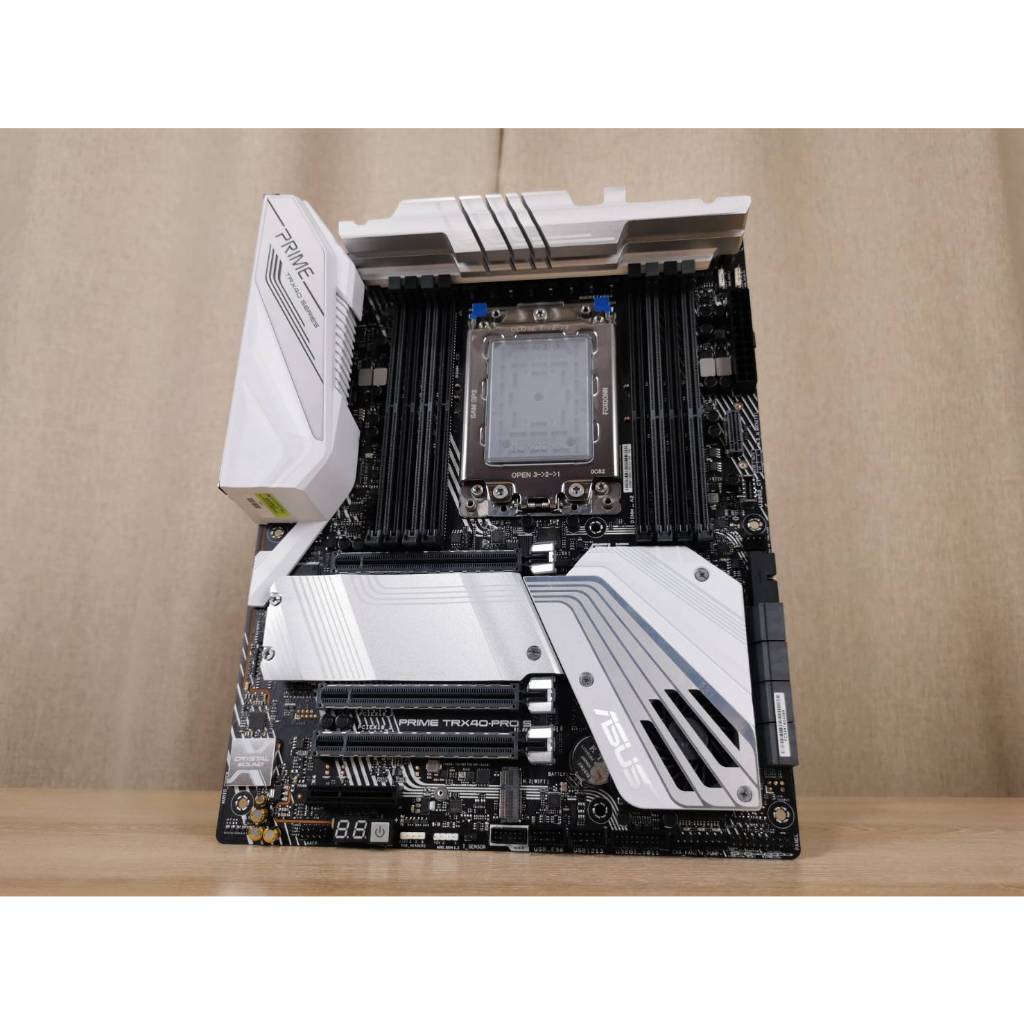 เมนบอร์ด(mainboard) asus prime TRX40 pro-s  (socket sTRX4)