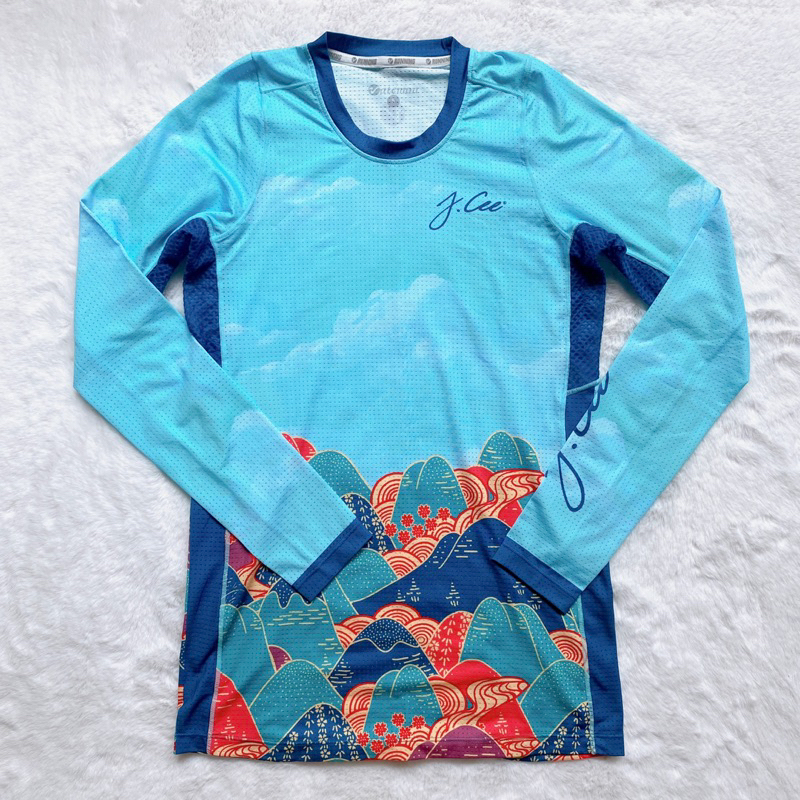 (มือสอง) เสื้อ Slimfit JCee แขนยาว ไซส์ S ทรงผู้ชาย *** ใส่ 2 ครั้ง