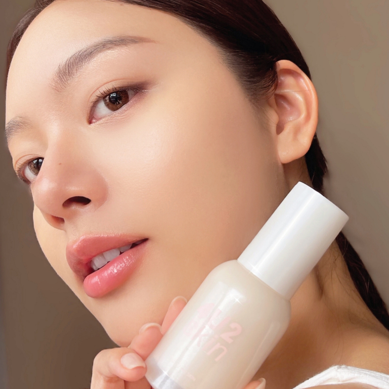 แบ่งขาย2รุ่น ไพรเมอร์คุมมันและออร่า 4U2 SKIN MATTE SKIN PRIMER / 4U2 SKIN GLOW SKIN SPF50 PA