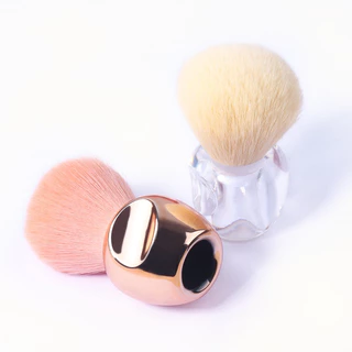 แปรงปัดฝุ่นเล็บ แบบด้ามจับสั้น จับถนัดมือ มีให้เลือก 4 สี