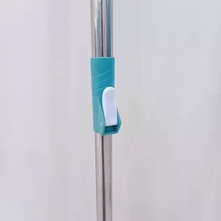 At.Houseone ไม้ถู ไม้ถูพื้น Spin Mop 360 องศา (ด้าม+ผ้า 1 ผืน) ใช้กับถังปั่น ประหยัดแรง