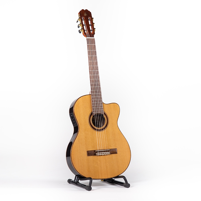 กีตาร์คลาสสิค Admira Virtuoso ECTF Solid Top (Cedar / Ovangkol), Made in Spain