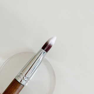 BRUSH STUDIO S series 207 : Foundation Brush แปรงลงรองพื้นทรงแบน