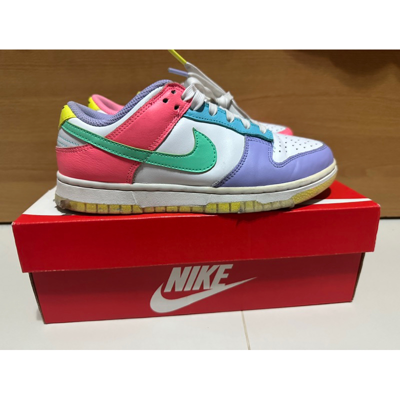 Nike Dunk low Easter Candy