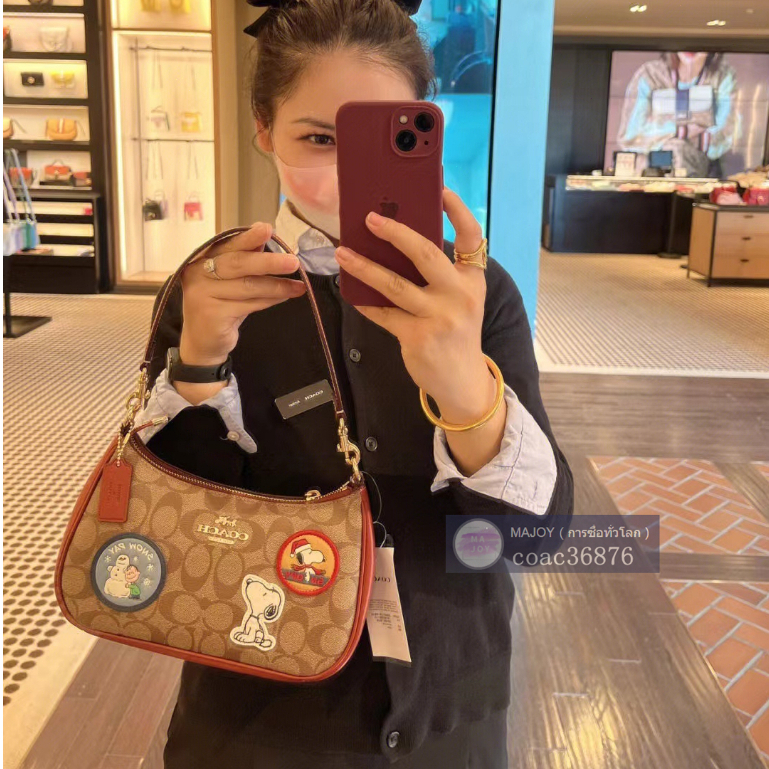 แท้💯% /outlet Teri กระเป๋าสะพายไหล่ผู้หญิงคลาสสิกและมีสไตล์ กระเป๋าถือ. มีสายสะพายยาว 1 เส้น ของขวัญผู้หญิง