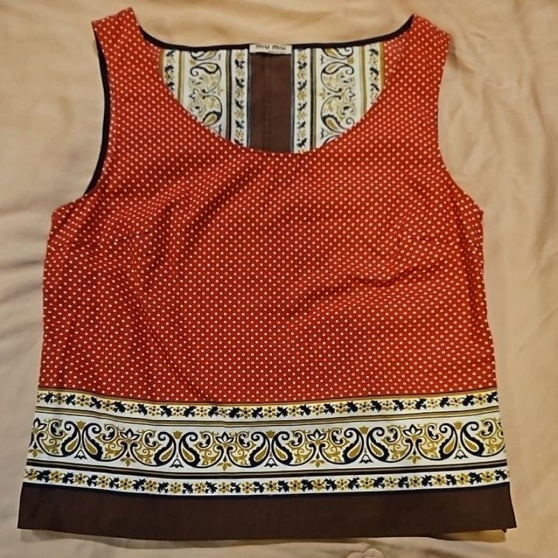 เสื้อ MiuMiu แท้ ผ้าใส่สบาย ลายสวยมาก