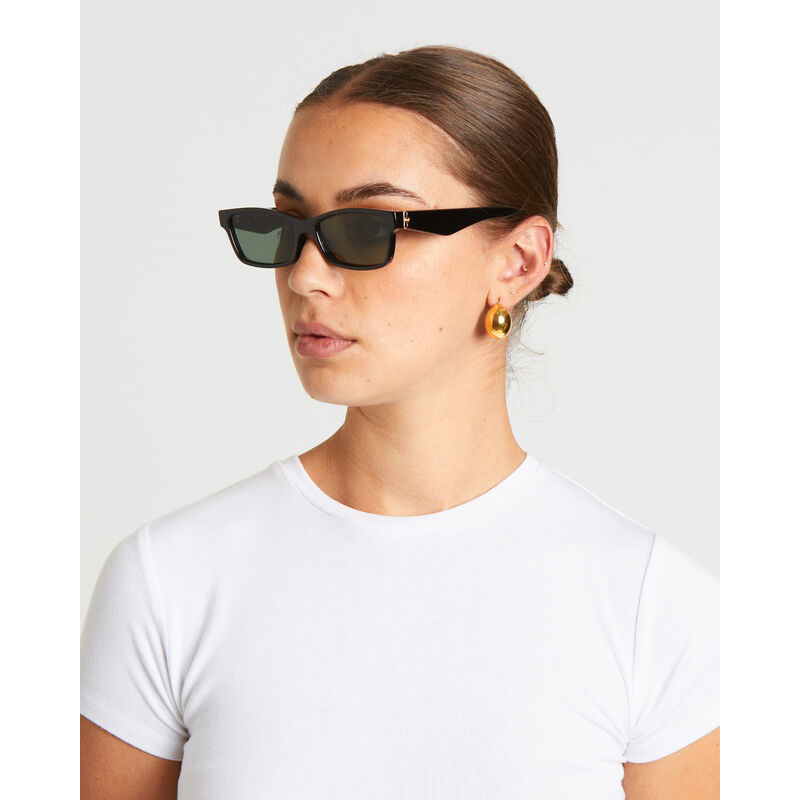แว่นตากันแดด Le specs - Plateaux 🤍