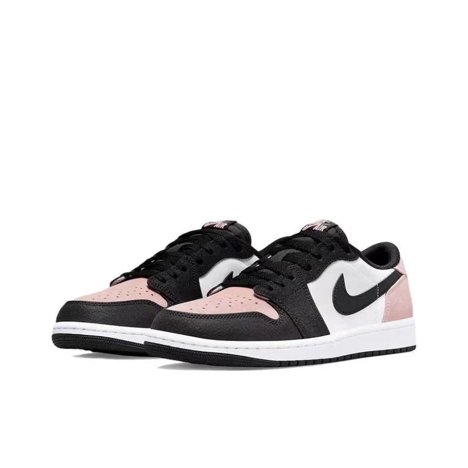 ของแท้ 100% Nike Air Jordan 1 Retro Low OG พร้อมส่ง