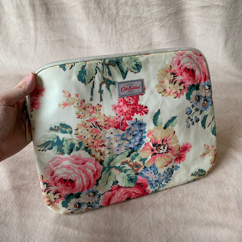 กระเป๋า Cath Kidston Laptop Sleeve มือ2 สภาพดี