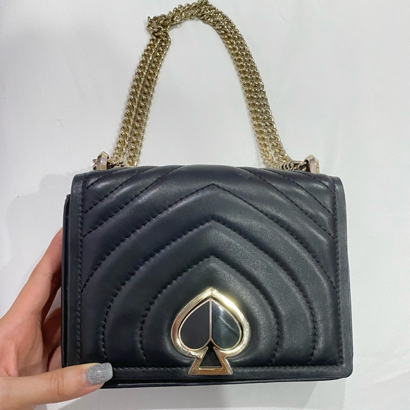 Kate Spade New York Women's Amelia Twistlock Small Convertible Shoulder Bag - Black มือสอง