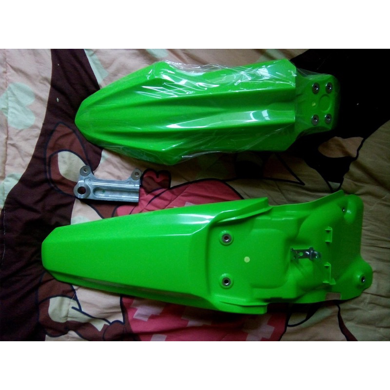 บังโคลนหลังklx140g/rfแท้