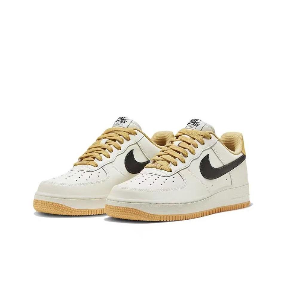 ของแท้ 100% Nike Air Force 1 Low พร้อมส่ง