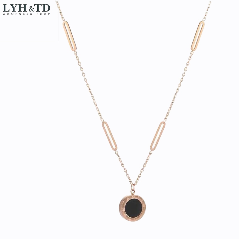 LYH&TD เหล็กไทเทเนียมสีดำและสีขาวหอยมุกสองด้านสร้อยคอโรมันผู้หญิงสไตล์อเนกประสงค์ high-end O-รูปโซ่ 