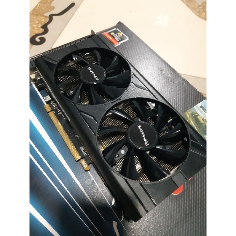 RX 570 8 GB มือสองสภาพมือ "1"