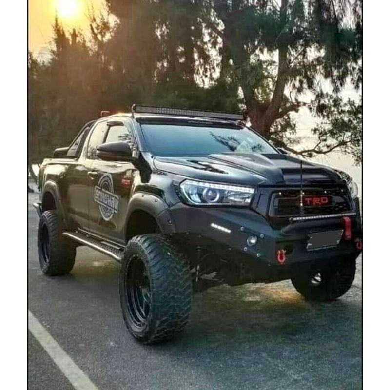 กันชนหน้าออฟโรดรีโว่ 2017-2019  แคป / 4 ประตู  volcano f1 Toyota Revo bull bar กันชนหน้าเหล็กแบบเต็ม