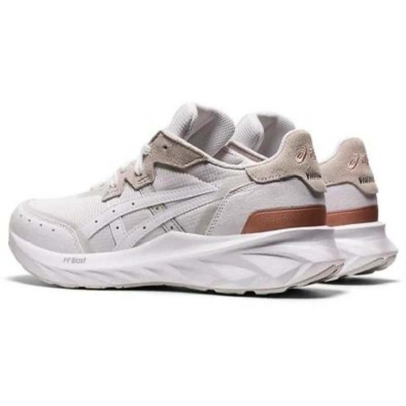 รองเท้า asics มือสอง (ส่งฟรี)