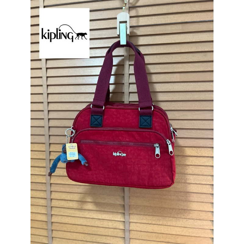 Kipling handbags x Used สีแดง กระเป๋าถือ ลิงน่ารัก สภาพดีไม่ตำหนิ ของแท้ Code: 1709(11)