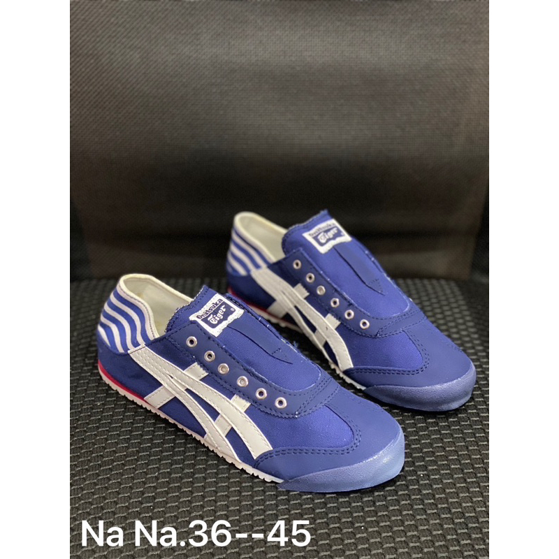 รองเท้าผ้าใบ(รุ่นผ้าเหยียบส้น)Sz36-45งานจริง พร้อมส่งใส่ได้ทั้งผู้ชายและผู้หญิง เบาใส่สบายราคาถูก