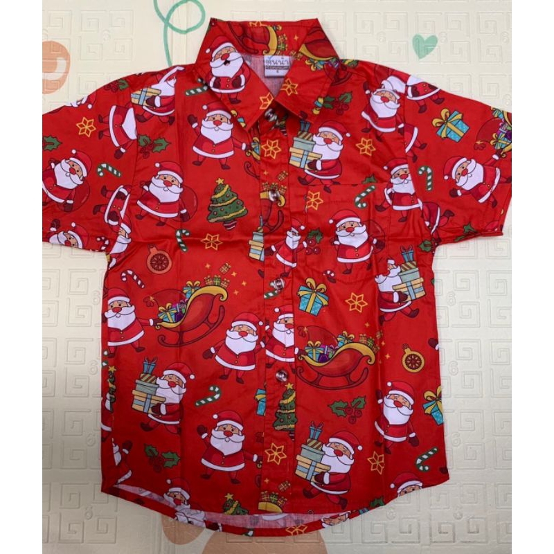 เสื้อเชิ้ตเด็กคอปก ลายคริสมาสต์ ซานต้า สุดเท่ห์