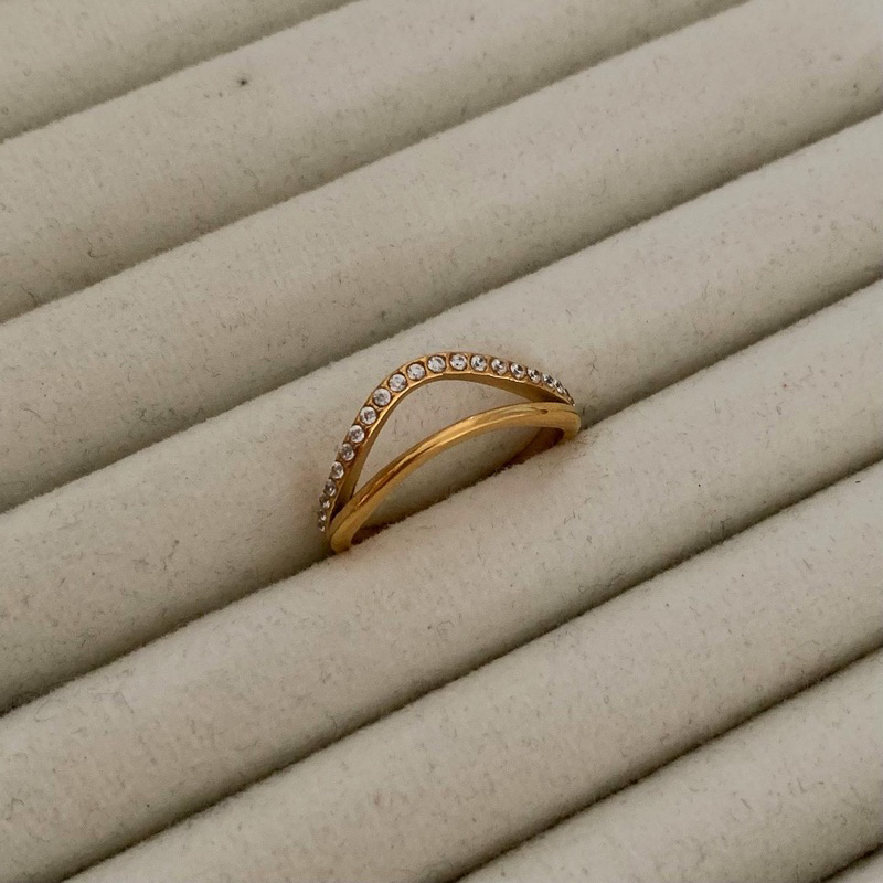 HER OBJECTIVE_HER ALEXIA RING