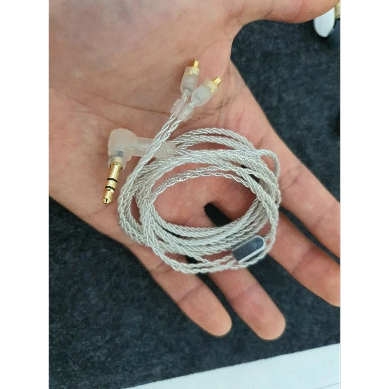 สายเงินล้วน ALO ของแท้💯 แจ็ค3.5 mmcx,ของหมด รอของเดือนนึงครับ