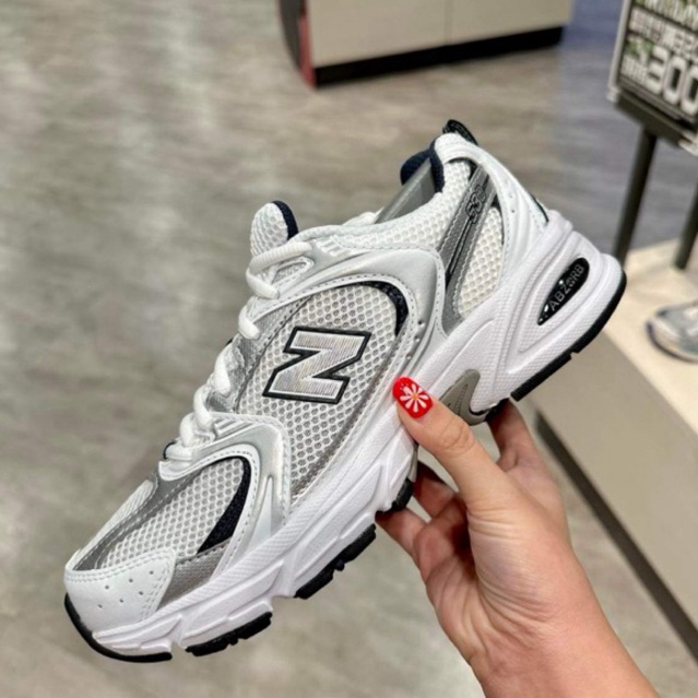 N530 สีฮิตตลอดกาลลลล