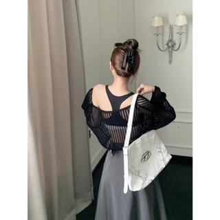 ส่งทันที Cici(NO. 73290)เสื้อครอปผ้าถักสีพื้น ทรงสวย ใส่คู่กับอะไรก็เข้ากัน ตัวแม่สาวแซ่บเหมาะมาก