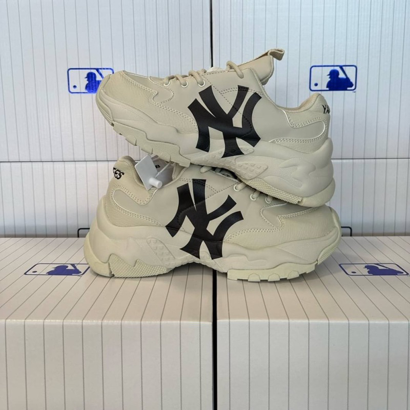รองเท้าผ้าใบ MLB bigball chunky รองเท้าสีออฟไวท์ logo NY sz.36-45อุปกรณ์ครบกล่อง