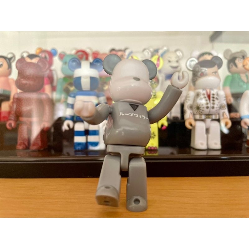 (ของแท้) BE@RBRICK 100% Series 33 Rare Secret: Loopwheeler (bearbrick)