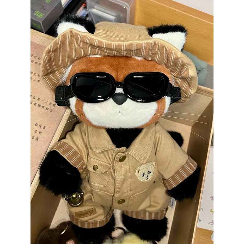 (พรีออเดอร์) RED PANDA WITH EXPLORER SUIT (30CM) - รูปที่ 6