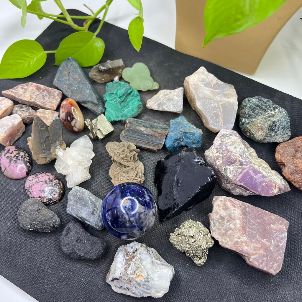 หินสะสมก้อนดิบ หินหายาก จากธรรมชาติ หลากหลายชนิด สวยคัดเกรด (Natural Stone),Rare Stone