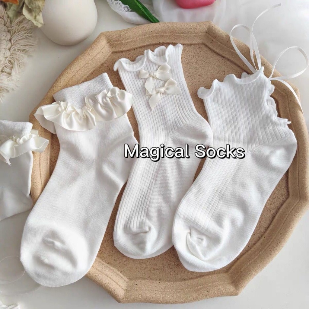 ถุงเท้าผู้หญิง JK จากญี่ปุ่น ถุงเท้าโลลิต้าหวาน สายลูกไม้ โบว์น่ารัก