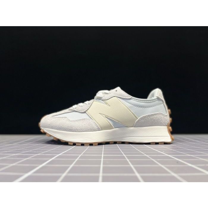 NEW BALANCE 327 รองเท้าลำลองผู้หญิง รองเท้าผ้าใบ